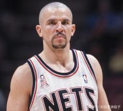 个赛季重返 个赛季重返