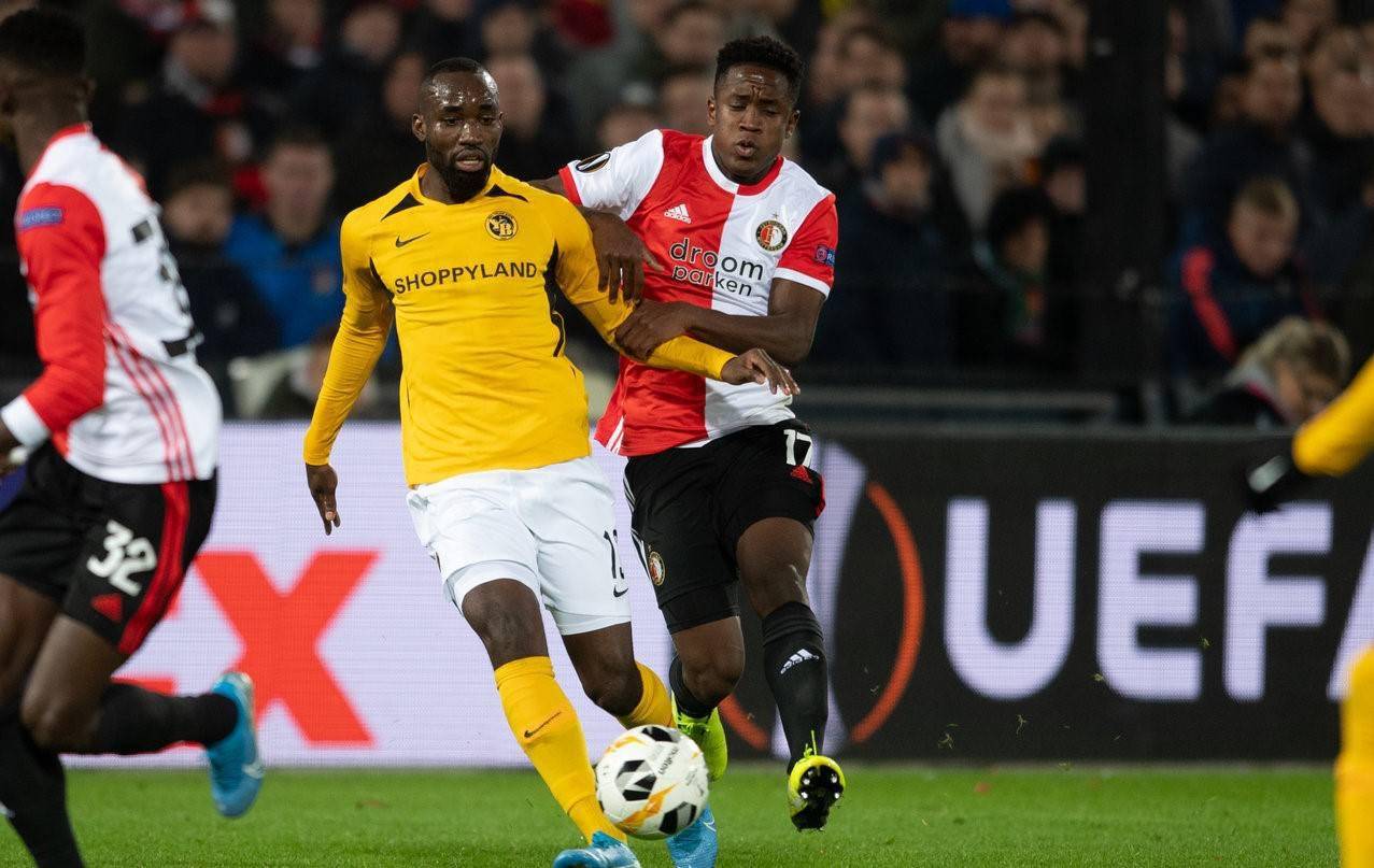 被其他人打 被其他人打